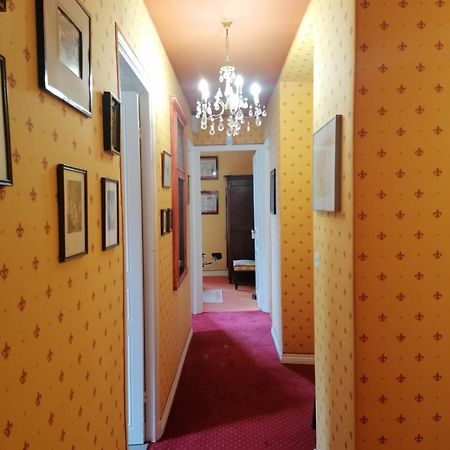 Bed and Breakfast Au Relais Fleuri Gilette Exterior foto